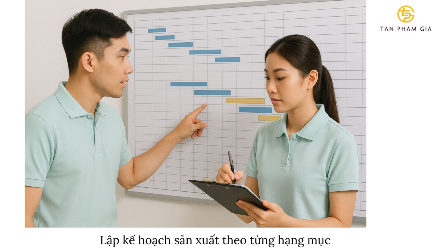 Quản lý kiểm tra tiến độ sản xuất đồng phục tại xưởng