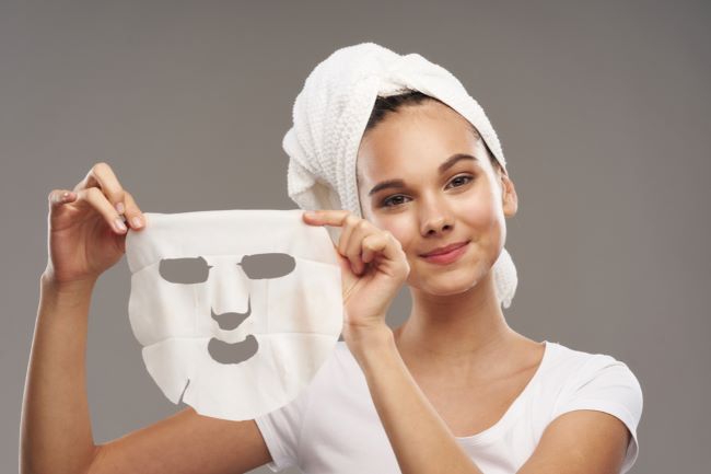 Sản phẩm skincare tối ưu giúp bảo vệ hàng rào lipid cho dân văn phòng