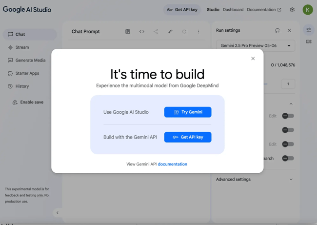 Google AI Studio interface showing the Gemini 2.0 Flash preview selection and image/text output settings