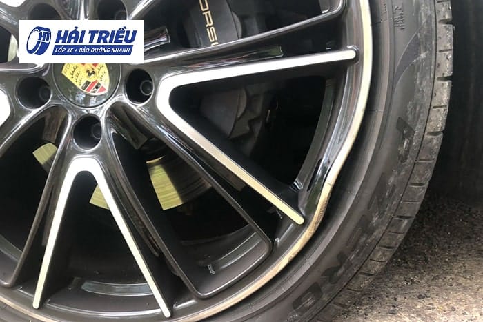Có thể phục hồi năn mâm xe nếu bị móp nhẹ