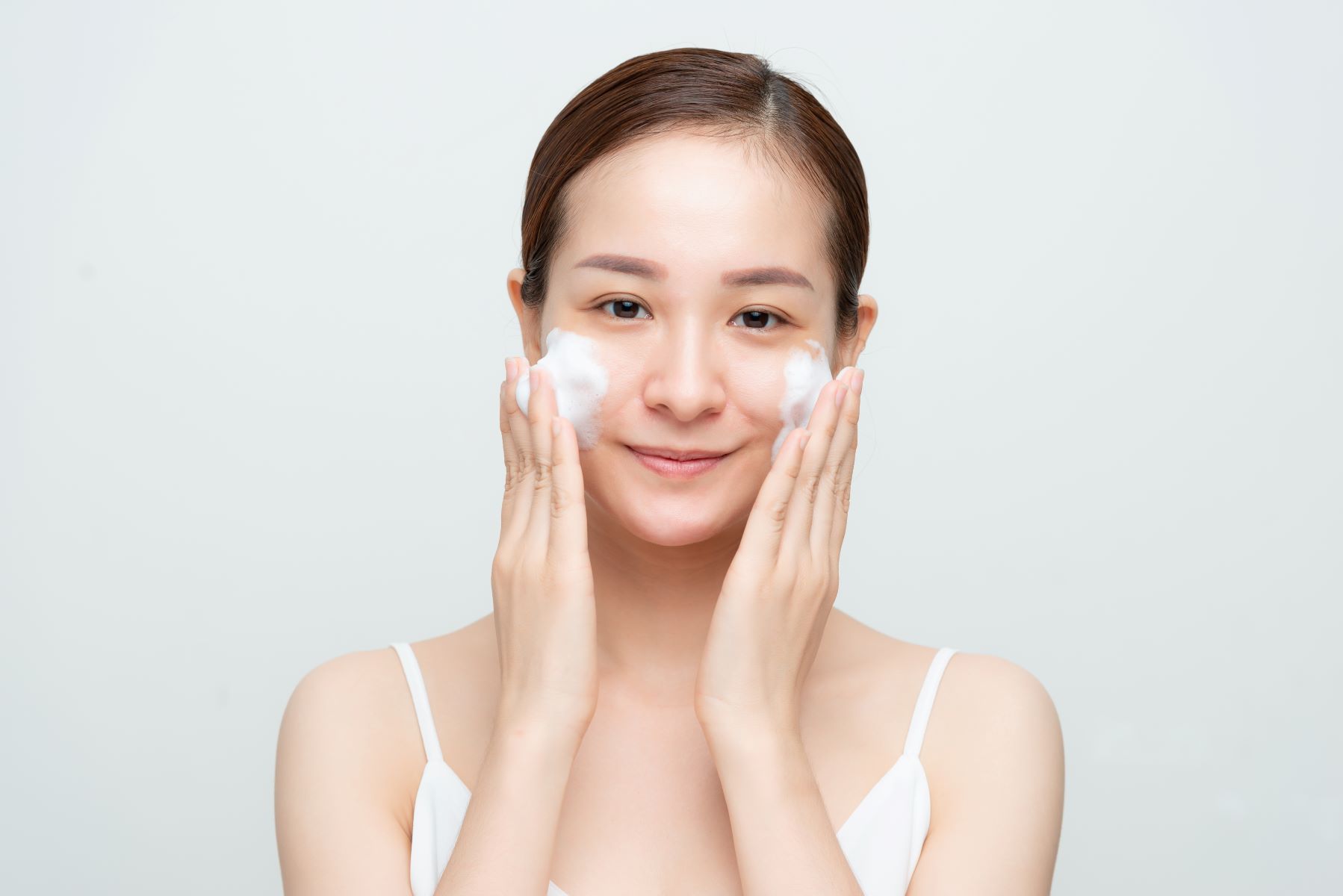 Quy trình chăm sóc da mặt đúng cách giúp phục hồi hàng rào bảo vệ da