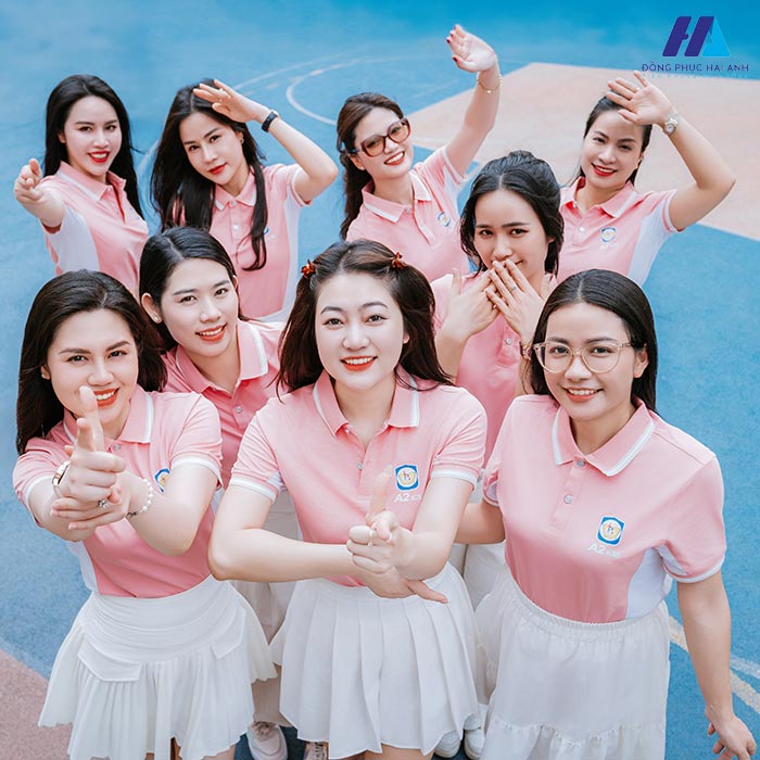 Học sinh thoải mái vận động trong trang phục chất liệu co giãn tốt