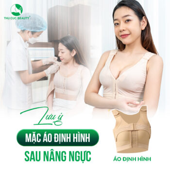 Người phụ nữ đang được hướng dẫn mặc áo định hình sau phẫu thuật nâng ngực