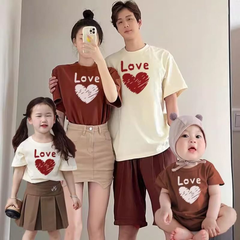 Mẫu thử đồng phục doanh nghiệp phản ánh chất lượng xưởng may