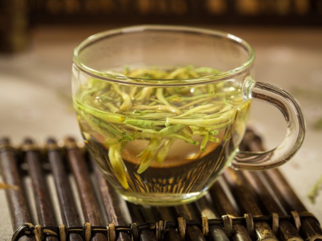 Phân biệt cơ địa hàn và nhiệt để chọn trà thảo mộc Lục Lam phù hợp giúp thanh nhiệt cơ thể hiệu quả