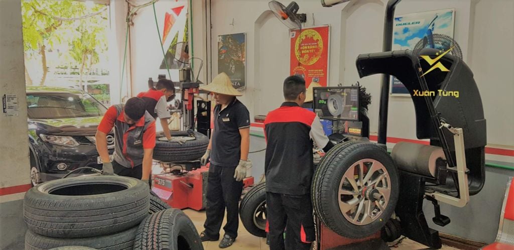 cân mâm bấm chì oto