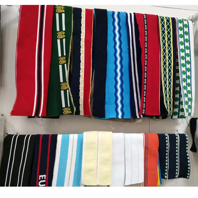 Kiểm tra vải đồng phục