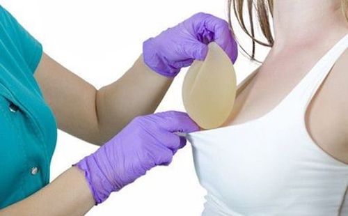 Quy trình theo dõi nhịp sinh tồn qua hệ thống máy móc chuẩn y khoa