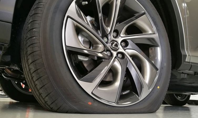 tyre pressure warning light