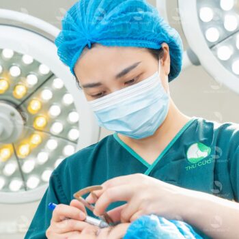 Hướng dẫn chăm sóc sau khi thực hiện độn sụn thái dương để đảm bảo an toàn
