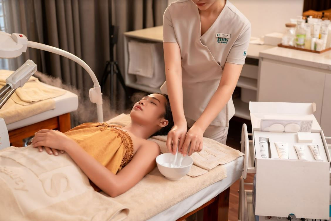 Cấu trúc nang lông bị tắc nghẽn và viêm nhiễm