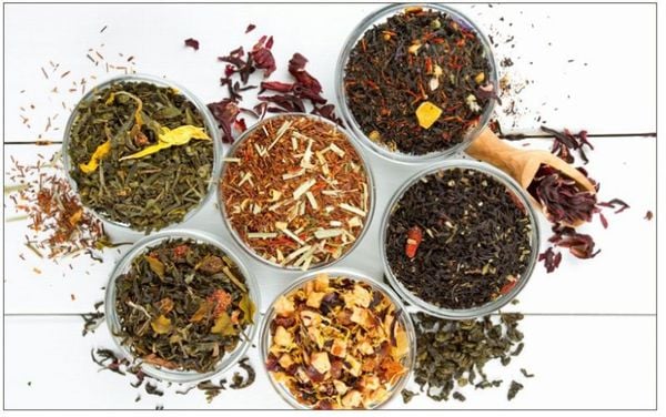 Các thành phần thiên nhiên trong trà thảo mộc túi lọc giúp thư giãn và nuôi dưỡng vẻ đẹp làn da mỗi ngày.