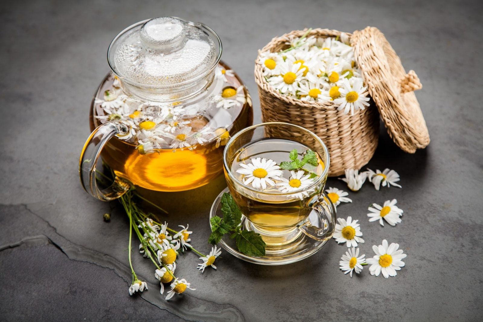 Bột hoa cúc tự nhiên giúp thư giãn thần kinh và cải thiện giấc ngủ