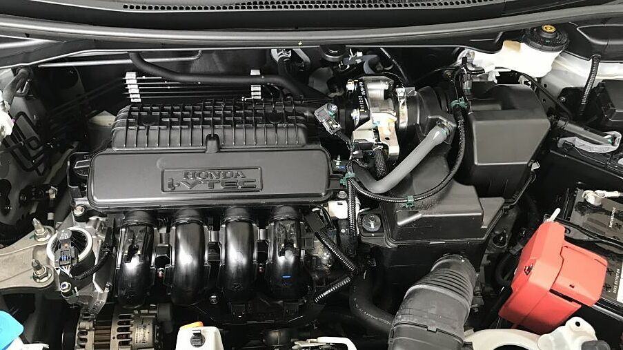 Bảo dưỡng xe ít chạy: Xe 12.000 km sau 2 năm có cần?
