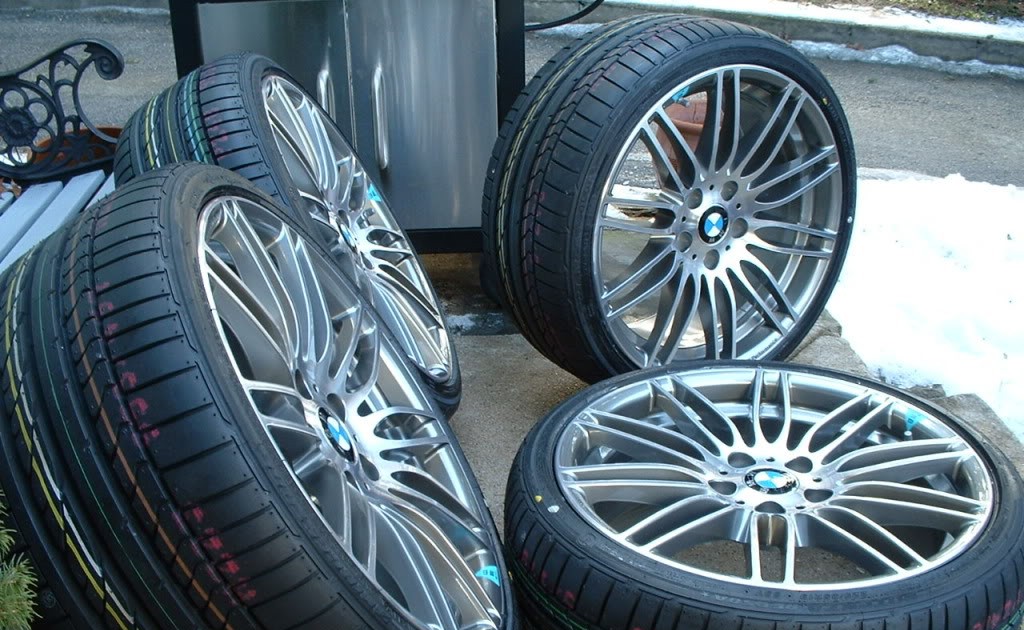 Giải Mã Lốp Giảm Ồn: Bí Quyết Chọn Lốp Êm Cho Xe Gia Đình