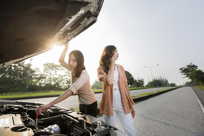 Cách xử lý sự cố nổ lốp khi đang chạy cao tốc an toàn