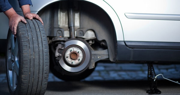 14g sai lệch cân bằng động khiến vô lăng rung từ 70 km/h
