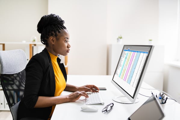5 Essential Data Tracking Practices for Modern Growth