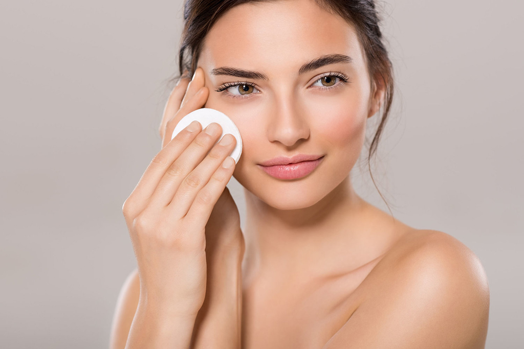 Tuổi 30+ và Sự Suy Giảm Hệ Thống Nâng Đỡ Da: Bí Quyết Nâng Cơ