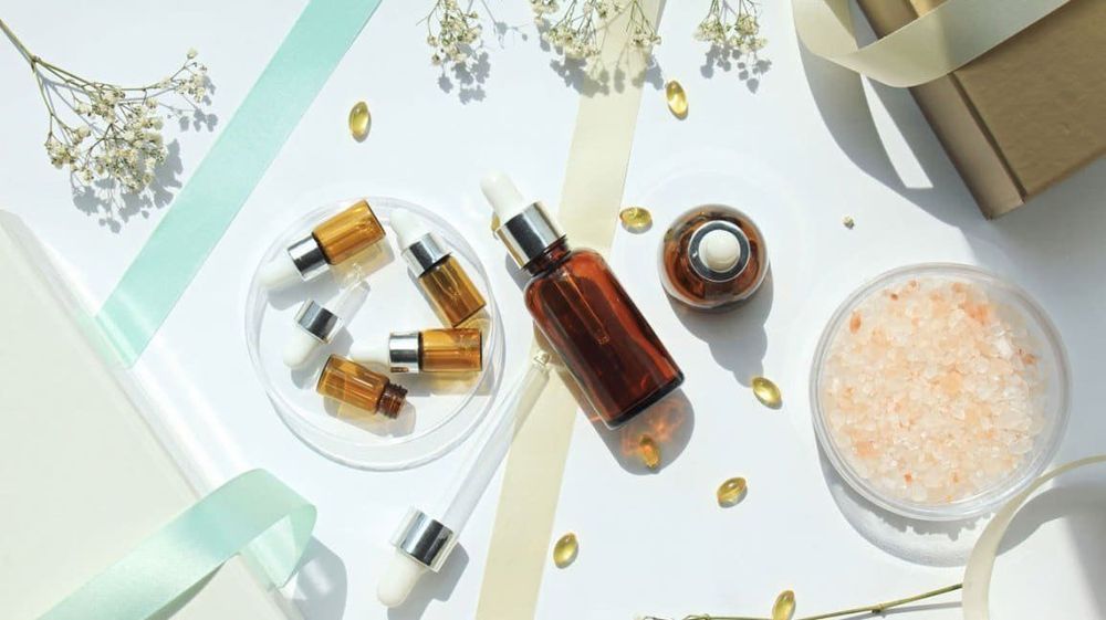 Niacinamide và Dầu dưỡng: Bí quyết giúp giảm nhăn, nâng cơ