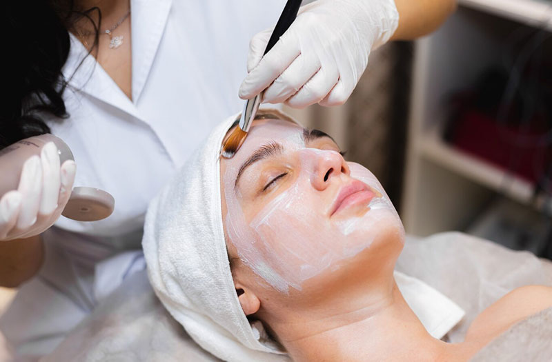 Peel Da Không Bong: Cách Chăm Sóc Da Sau Treatment Khoa Học