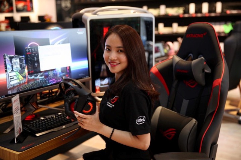 Bạn từng cầm trên tay lô đồng phục mới nhận, chỉ để nhận ra màu sắc sai lệch so với thiết kế, còn ch