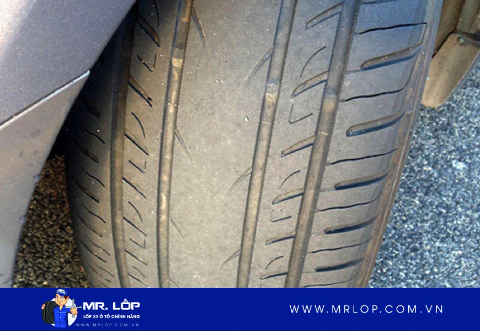 Mòn răng cưa trên lốp: Hệ thống treo và cách xử lý
