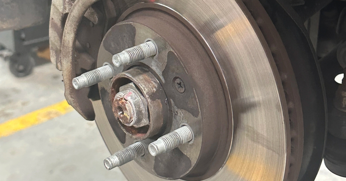 Đĩa phanh có thể láng lại và 4 dấu hiệu chưa cần thay