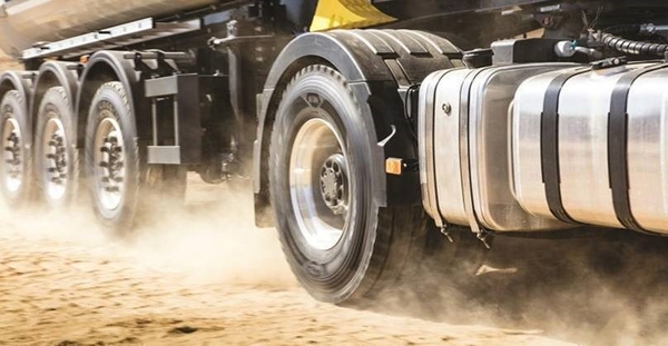 Chạy Cao Tốc 120km/h: Cách Đọc Chỉ Số Tốc Độ & Tải Trọng Lốp