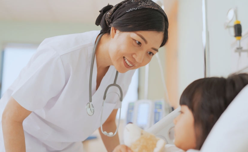 Màu đồng phục nhi làm dịu tâm lý trẻ em