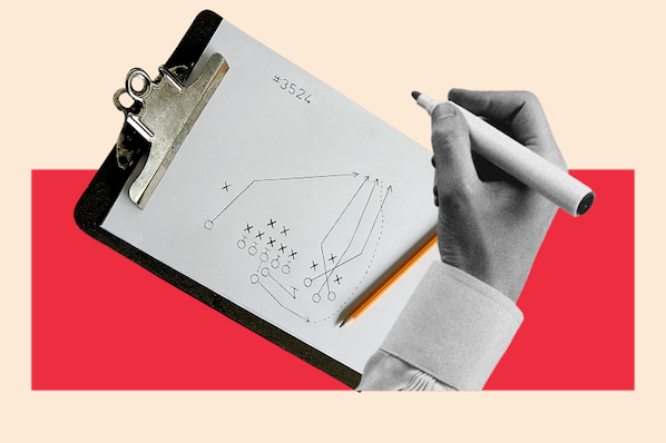 7 Sales Playbook Tactics to Win Q4 Deals