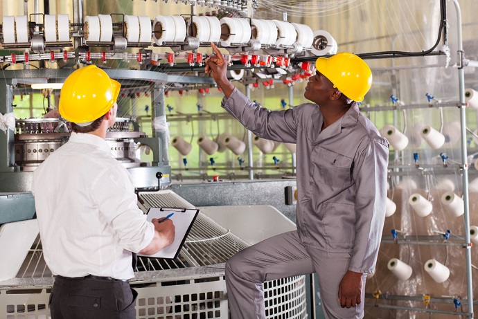 Nhà cung cấp báo trễ đồng phục phút chót: Phương án gỡ