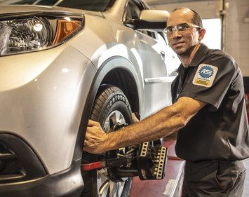 Bảo Dưỡng Lốp Xe Đúng Cách: Kéo Dài Tuổi Thọ và An Toàn Chủ Xe Việt
