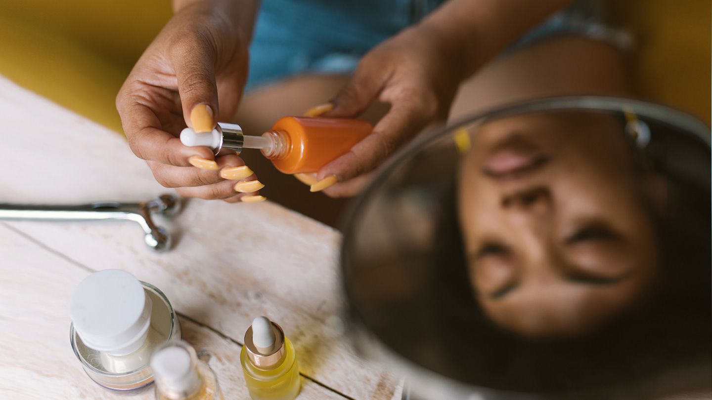 Niacinamide: Giải Mã Cơ Chế Giảm Nhăn - Nâng Cơ Khoa Học