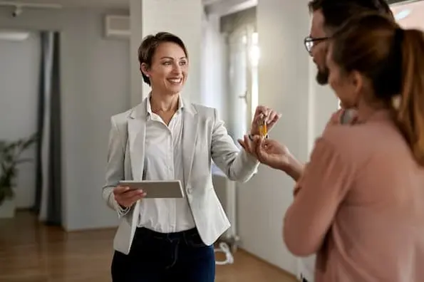 7 Best Real Estate Sales Training Courses for Agents