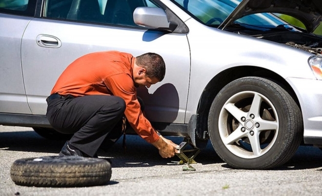 3 phản xạ bản năng đẩy xe nhảy lái trên cao tốc vào thế tử thần