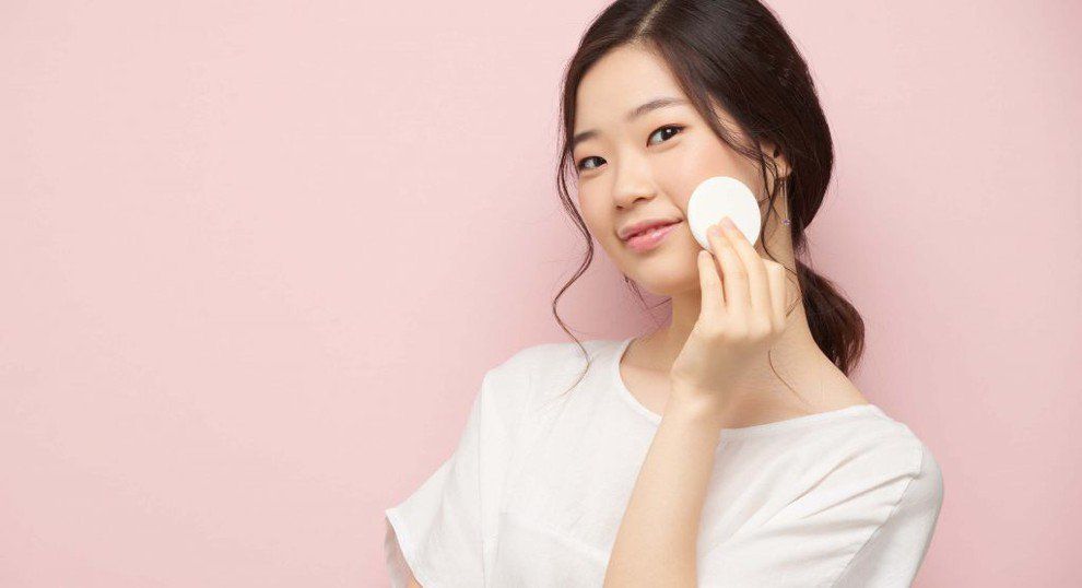 Đông Y Dưỡng Sinh: 5 Thói Quen Giúp Da Khỏe Đẹp Bền Vững