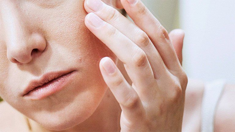DA NHẠY CẢM – DƯỠNG SÁNG: Bí quyết phục hồi bền vững